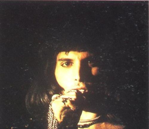 *Freddie In Nuce...?.